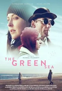 فیلم The Green Sea 2021 1 MV5BZDYwOGI5NjctMGE0OS00ZjkxLWI4YTAtYTg0MDE3ZTgyM2NiXkEyXkFqcGc@. SY600 SX400
