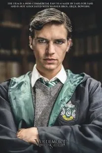 فیلم Voldemort: Origins of the Heir 2018 1 MV5BZjZkYTA0ZjgtN2FjMS00ZGQ4LTk5NjMtMjk1NzU4ZTI5YzNiXkEyXkFqcGc@. SY600 SX400