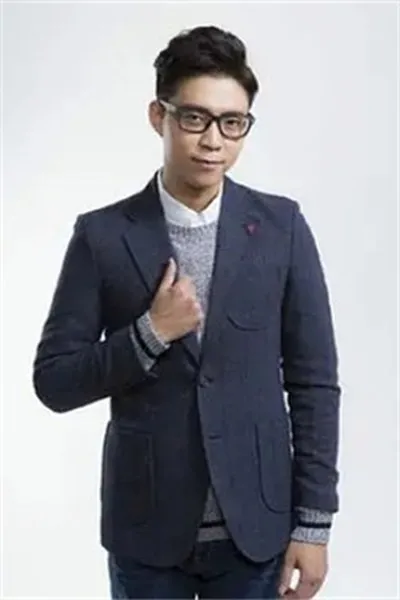 Yuxin Zhu