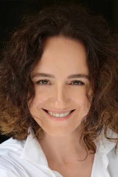 Sindi Lacej