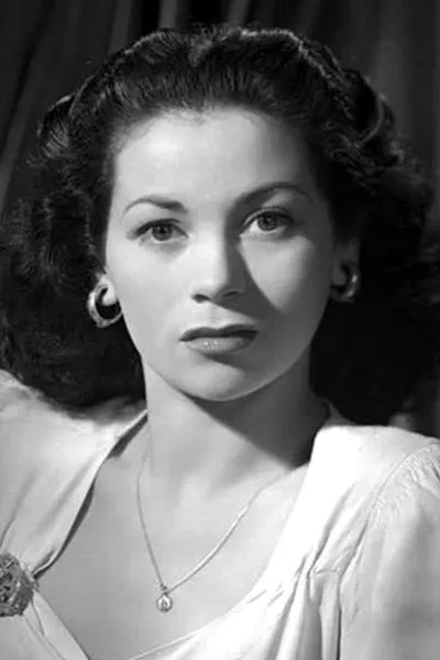 Carol Andrews