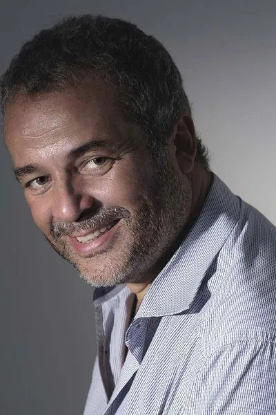 Frank Bellocq