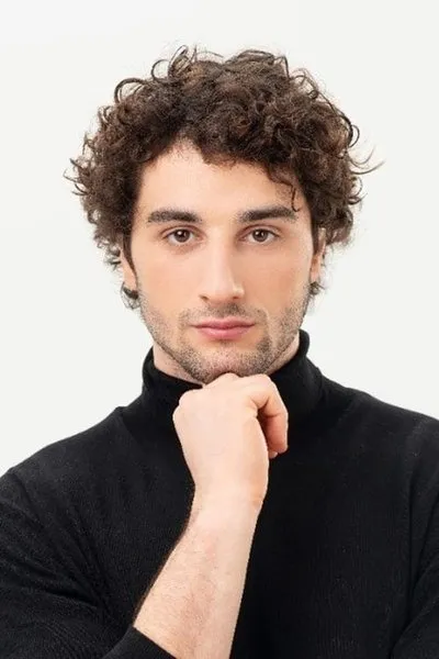Nira Oshaia