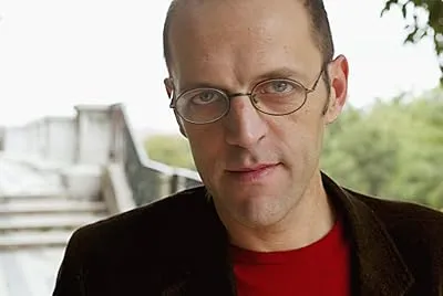 José Wallenstein